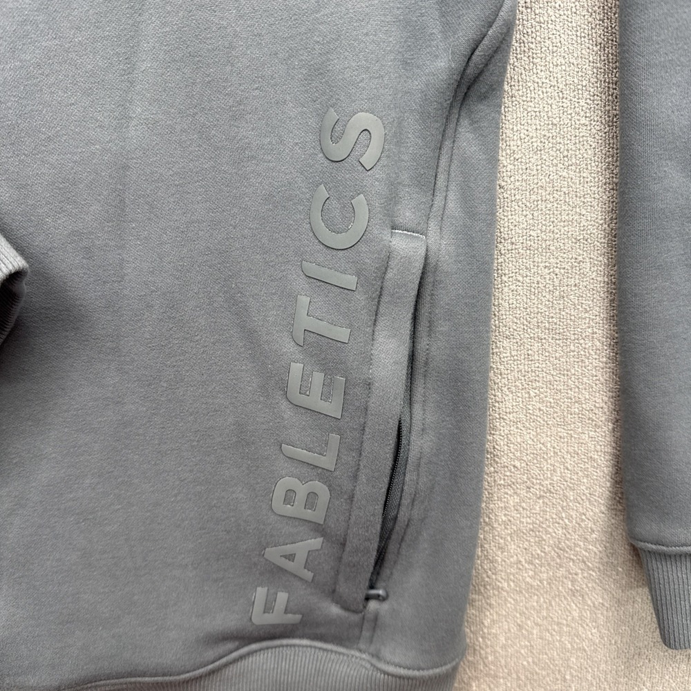 Fabletics‎ Men's Quarter Zip Sweatshirt Gray Logo Pocket Pullover Size XXL